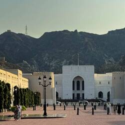 Die Prachtallee vom Palast zum Nationalmuseum
