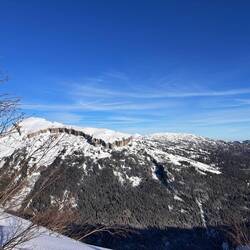 Blick vom Walmedinger Horn auf die Rückseite vom Ifen
