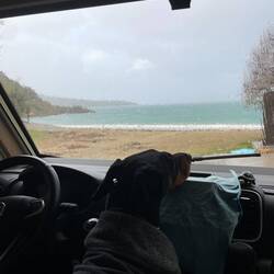 Nach dem Gewitter nachts,sieht das Fernsehen um 8h früh heute noch so aus😁um 9h haben wir bereits🌤️😅