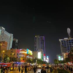 In der Nacht ist die Stadt noch schöner 🥰