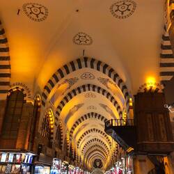 Der Große Bazaar (Kaparli Çarsi)