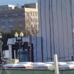 American legion freedom Bell (1981) - schwer zu erkennen wegen Bauarbeiten