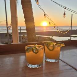 Margaritas mit Ingwer und Jalapenos - dann mal Prost