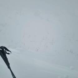 Und wie so oft in den Bergen! Erst noch sonnig, dann zieht dichter Nebel auf...