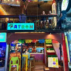 "Schinkenstrasse" von El Nido Town 🥳