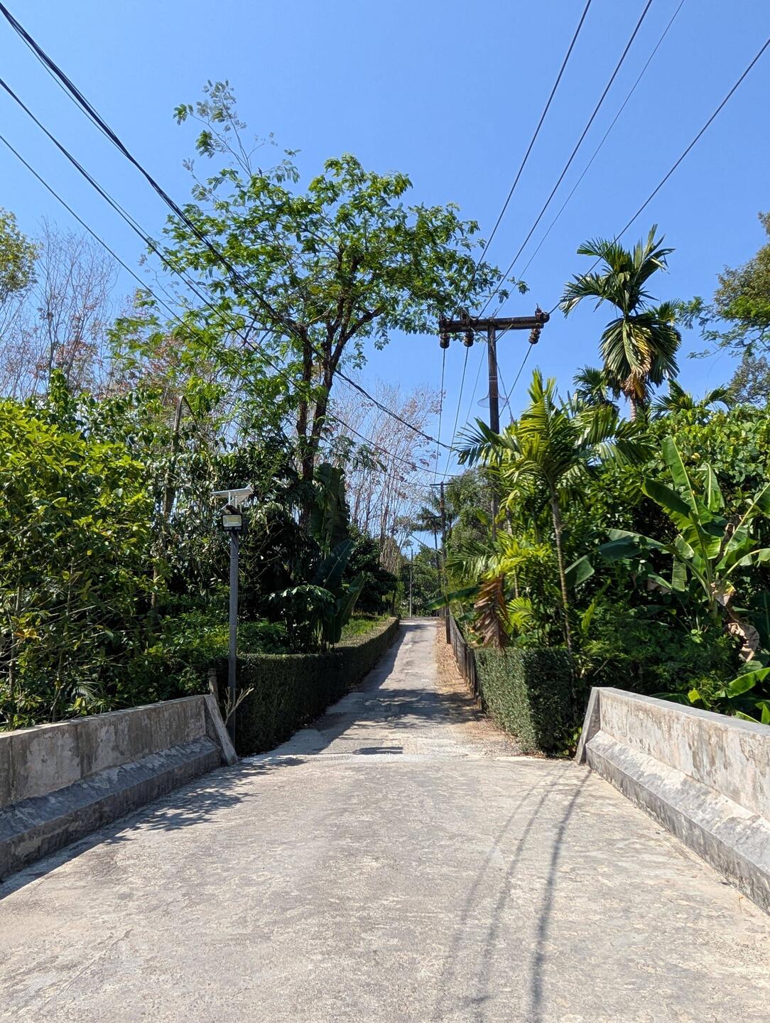 Los geht's.. ein letztes Mal , Ausfahrt vom Yama Resort