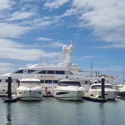 How the other half live 💰💸 we can dream.