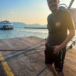 Die Fahrkarten bitte