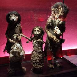 Keiner behauptet, das sei echt.