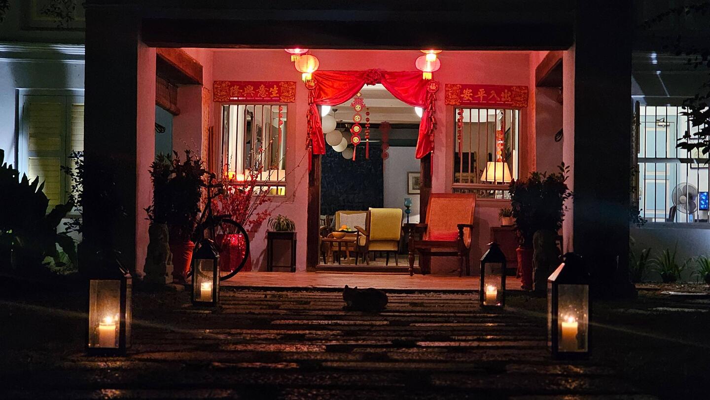 Du kommst da nicht rein sagte die Katze.