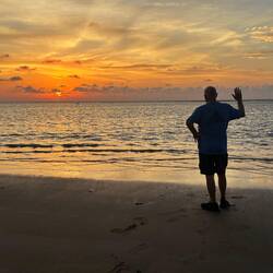 Bill says goodbye to Thailand, and we're now headed to the airport.