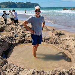 In diesem Pool aber schon - bei längerem Stehen bekam man ordentlich heisse Fusssohlen 🙂