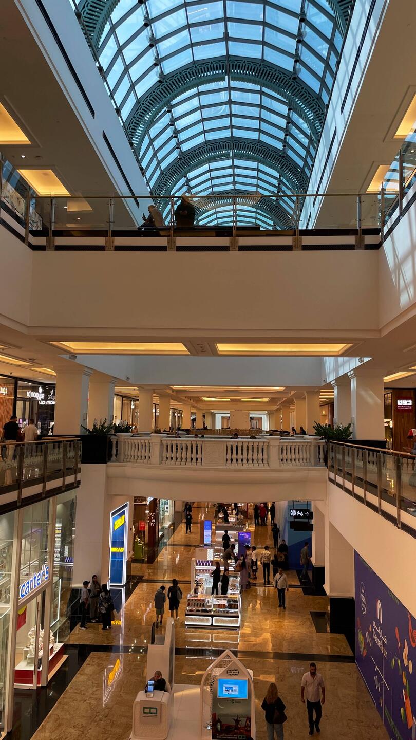 The Mall of the Emirates ist eine feine Mall