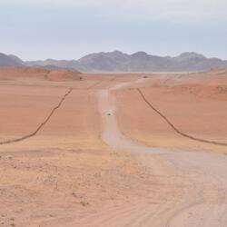 kilometer lange Zäune