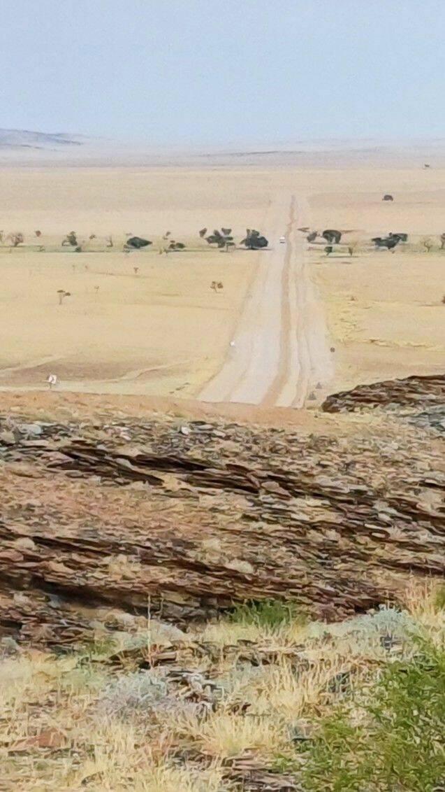 250 km Schotterstarasse .......