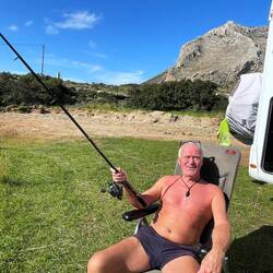 ..die Angel wäre gerichtet 👍🏻 🎣