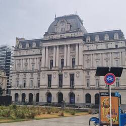 Building used to be the main post office