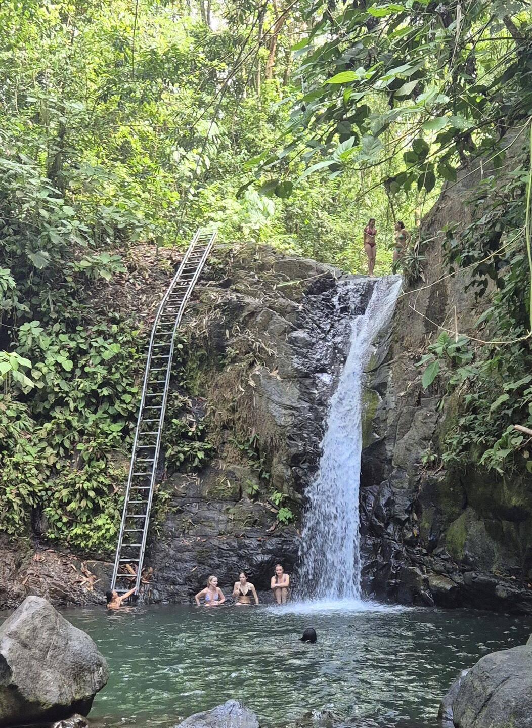 Wasserfall in Uvita