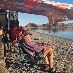 Kent, Tim & I chillaxing