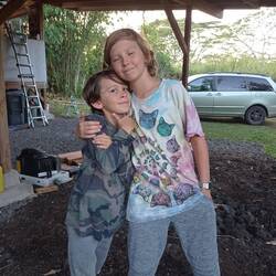 Cyprès 9 ans et Rio 12.5 enfants de Loïc et Angela