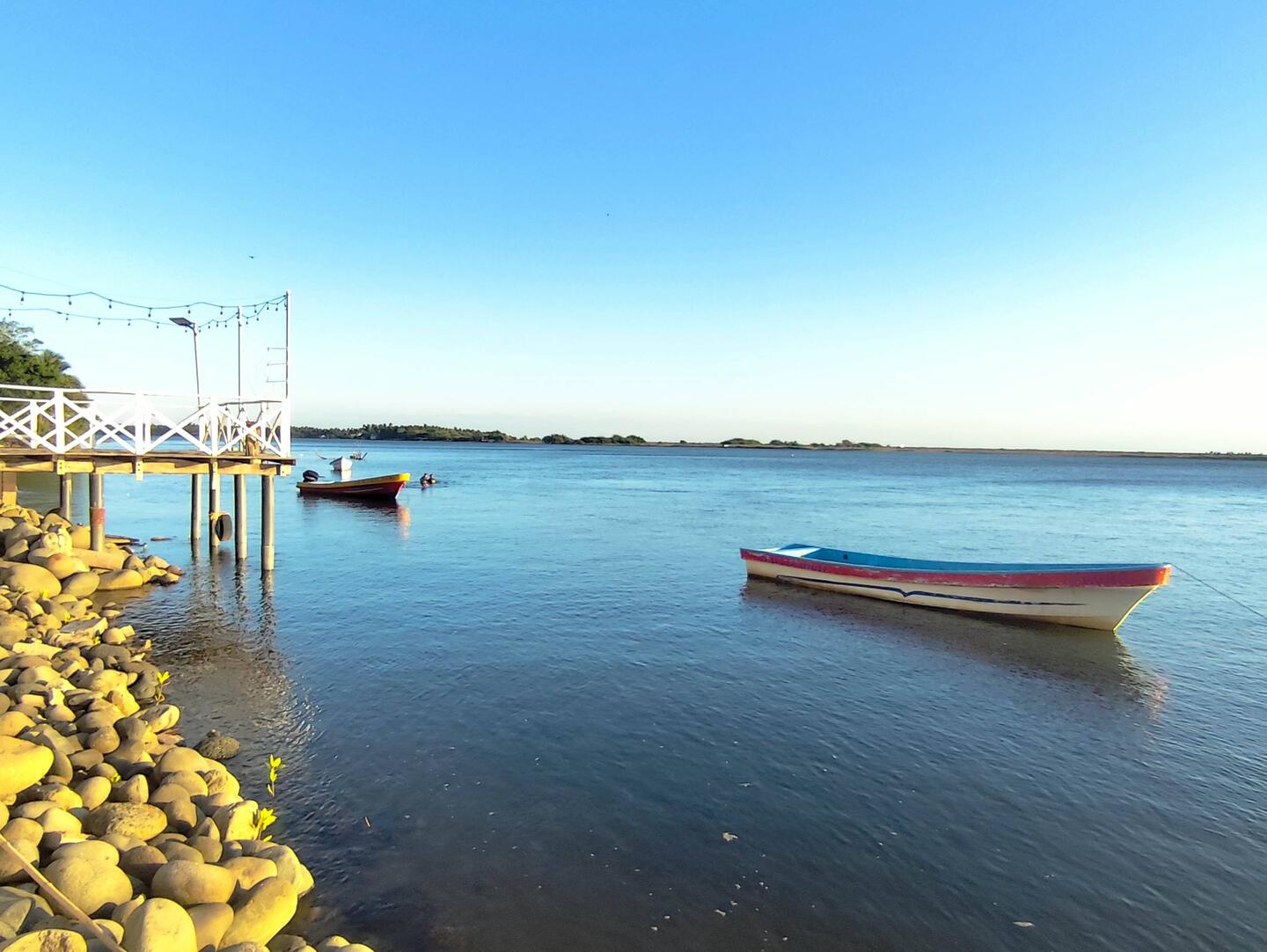 An der Lagune von El Zapote, El Salvador