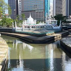 Hier an den 2 Flüssen ist Kuala Lumpur entstanden