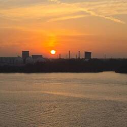 Sonnenaufgang während der Einfahrt