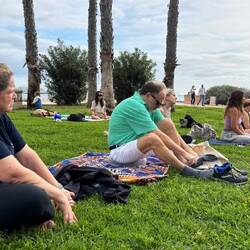 Yoga mit Blick aufs Meer