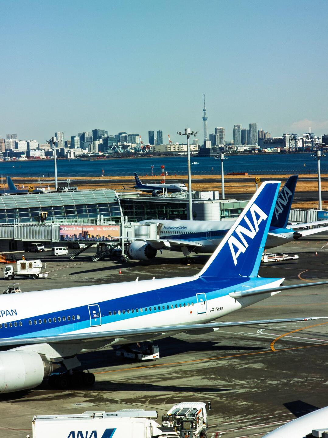 Terminal 2 Observation Deck and nice view of the Skytree