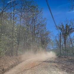 10 km Schotterpiste wieder zurück