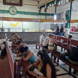 Hier kann man noch Postkarten mit Briefmarke verschicken