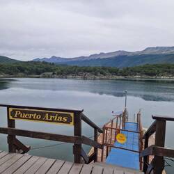 Where.1st Ushuai settlers landed in a river that meets the Beagle Channel