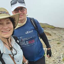 an den Treppen angekommen