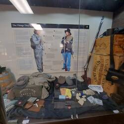 Infanteristen beider Seiten.