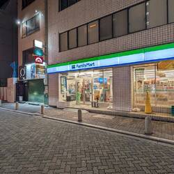 Der FamilyMart