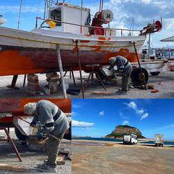 ..dieser Fischer meinte das Wetter hält noch und nutzt die Zeit für sein altes Boot..