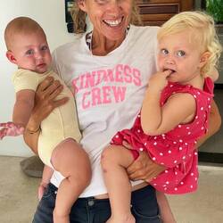 Cathy, Joeny and Pippa (cousin)