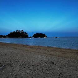 Strand in Kaiteriteri am Abend, wenn die Menschenmassen weg sind
