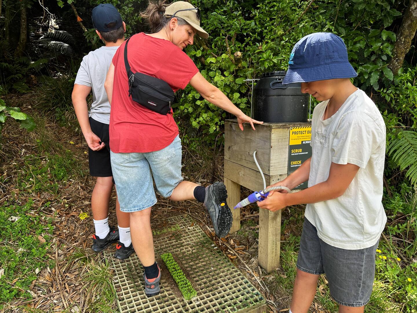 Der Start begann mit Schuhe putzen