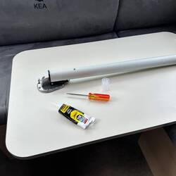 Wieder einmal eine Tisch-Flickaktion... Diesmal hatte der andere Tisch eine Schraube locker