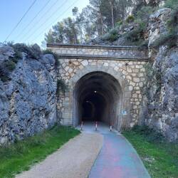 ...und noch ein Tunnel.