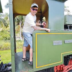 Ik brauch noch nen Heizer oder zumindest jemanden, der gern kokelt .... Olllllllii !!!!