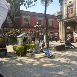 007 movie filmed a scene here