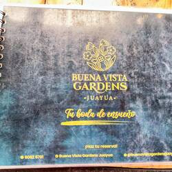 Natürlich gibt's auch ein angeschlossenes Café 👍😋