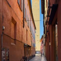 Torre Prendiparte ... for the right price, you can have the whole tower for a stay in Bologna.