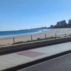 An unserem Strand entlang