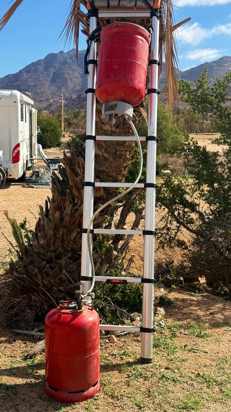 So werden Gasflaschen in Marokko gefüllt