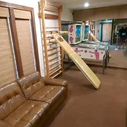 Die Racetball (Vorgänger vom Squash) Halle in der Elvis vor seinem Tod gespielt hat.