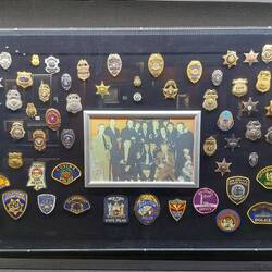 Wenn er nicht Sänger geworden wäre, wäre Er Polizist geworden.