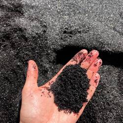 Schwarzer Glitzer-Sand